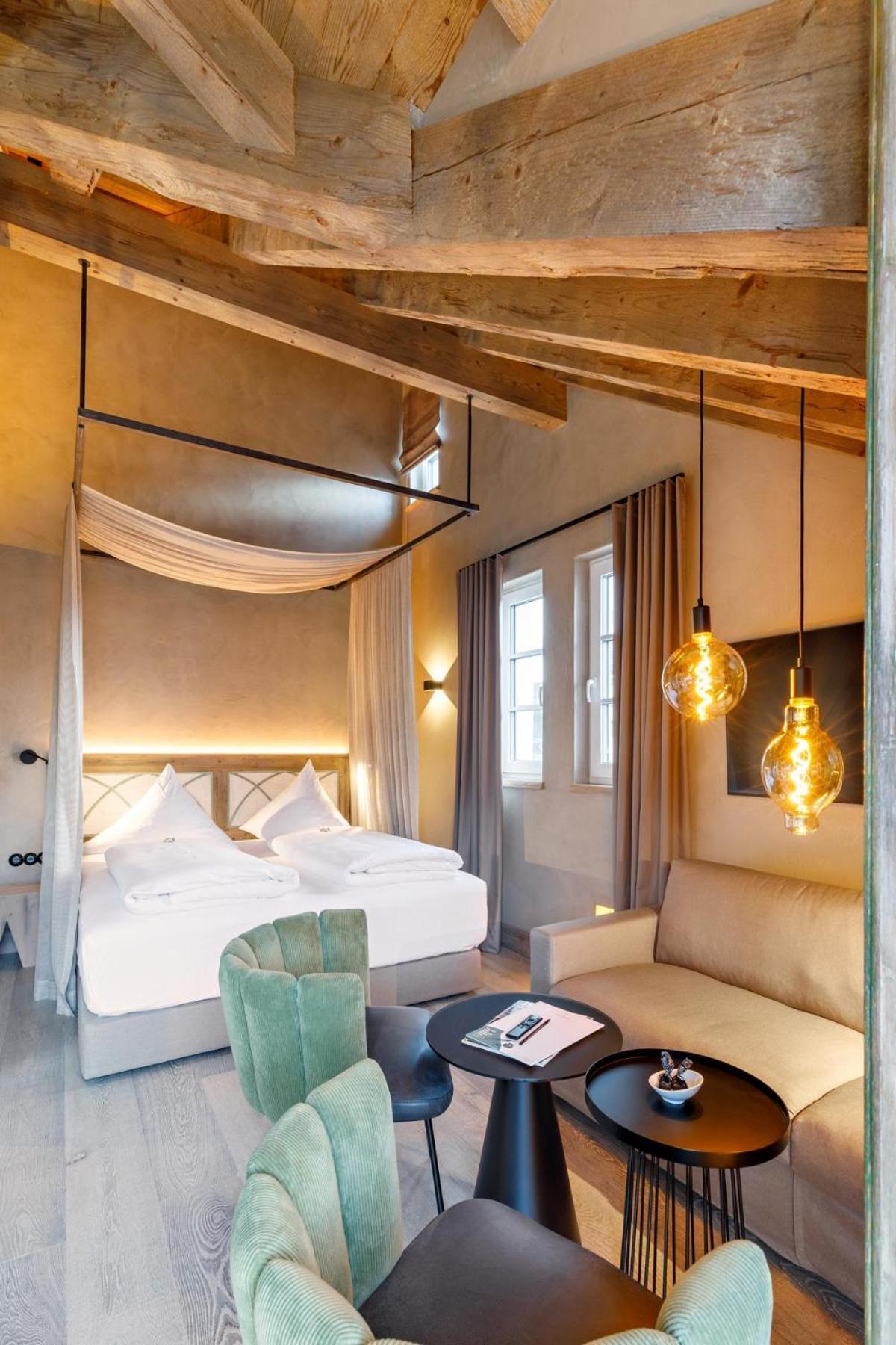 Hotel Arthus Аулендорф Екстериор снимка