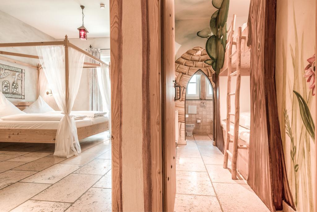 Hotel Arthus Аулендорф Екстериор снимка